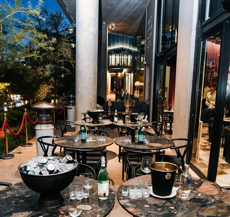 Obscura Cocktail Bar & Eatery