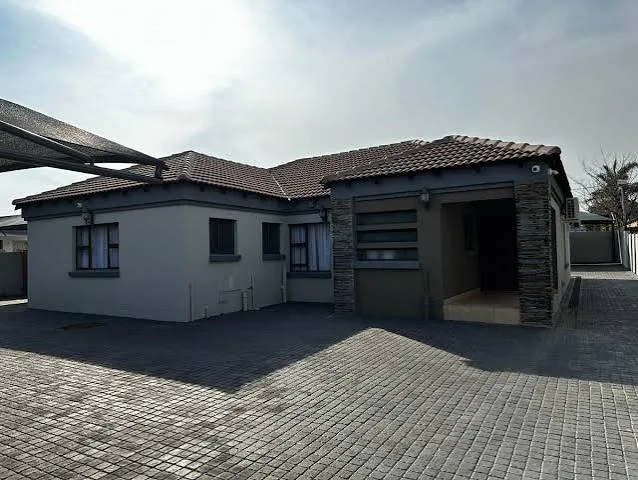 Urban Villas 2