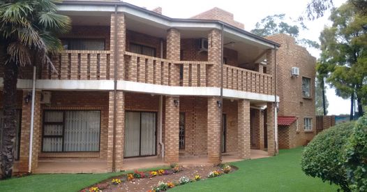 Lapeng Village B&B