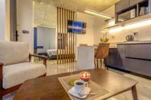 KRAVIT Premier Suites