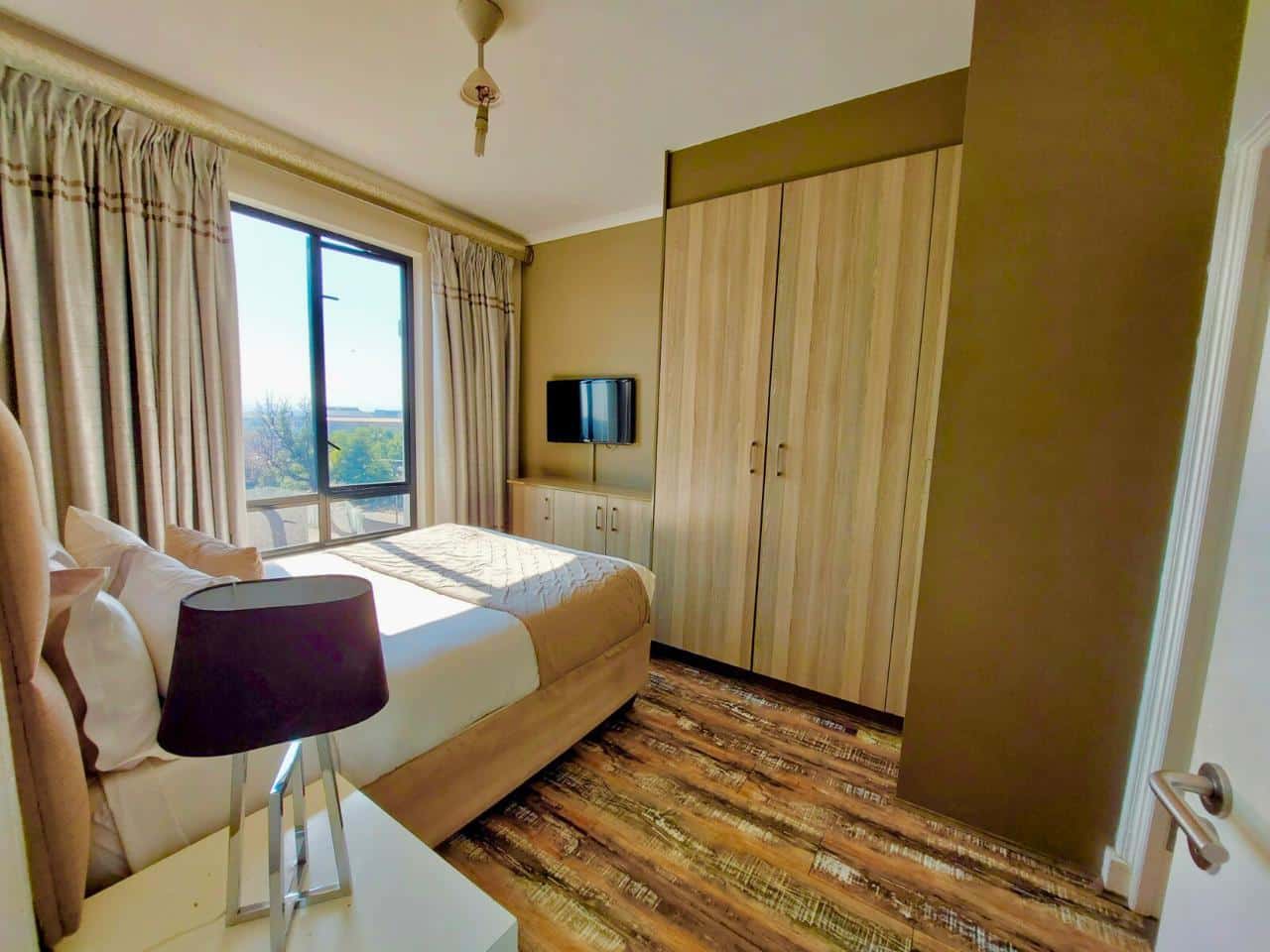 The Cube - 2 Bedroom, 2 bathroom Apartments