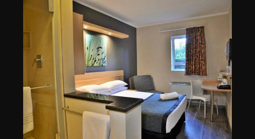 Road Lodge – Rivonia 2