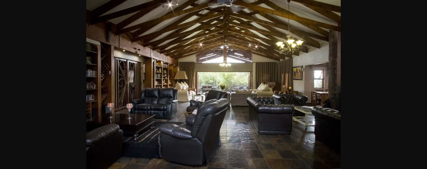 Eagles Nest Estate Guest House 2