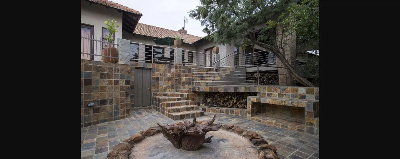 Eagles Nest Estate Guest House
