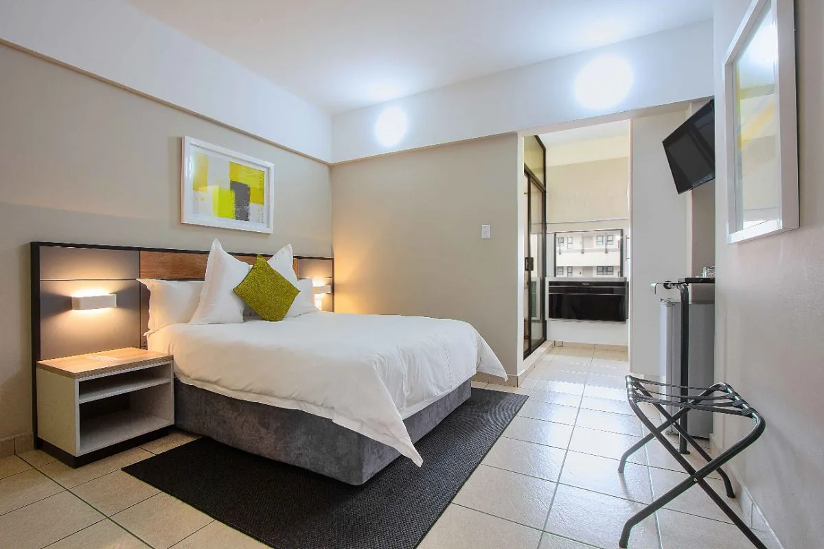 The Park Lodge Hotel & Apartments 3