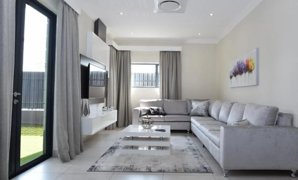 Elridge Living 2